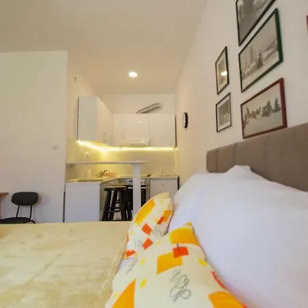 Apartment Sunlight+ Private Parking *