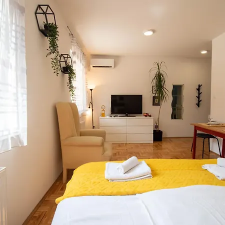 Sunlight+ Private Parking