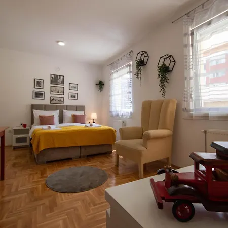 Apartment Sunlight+ Private Parking Novi Sad