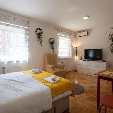 Apartment Sunlight+ Private Parking *